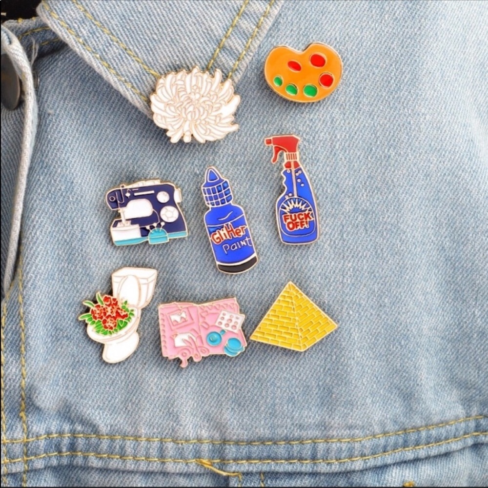 New - 8 Piece Thick Cartoon Enamel Pin Set Brooch